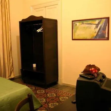 Aloi B&B 2*